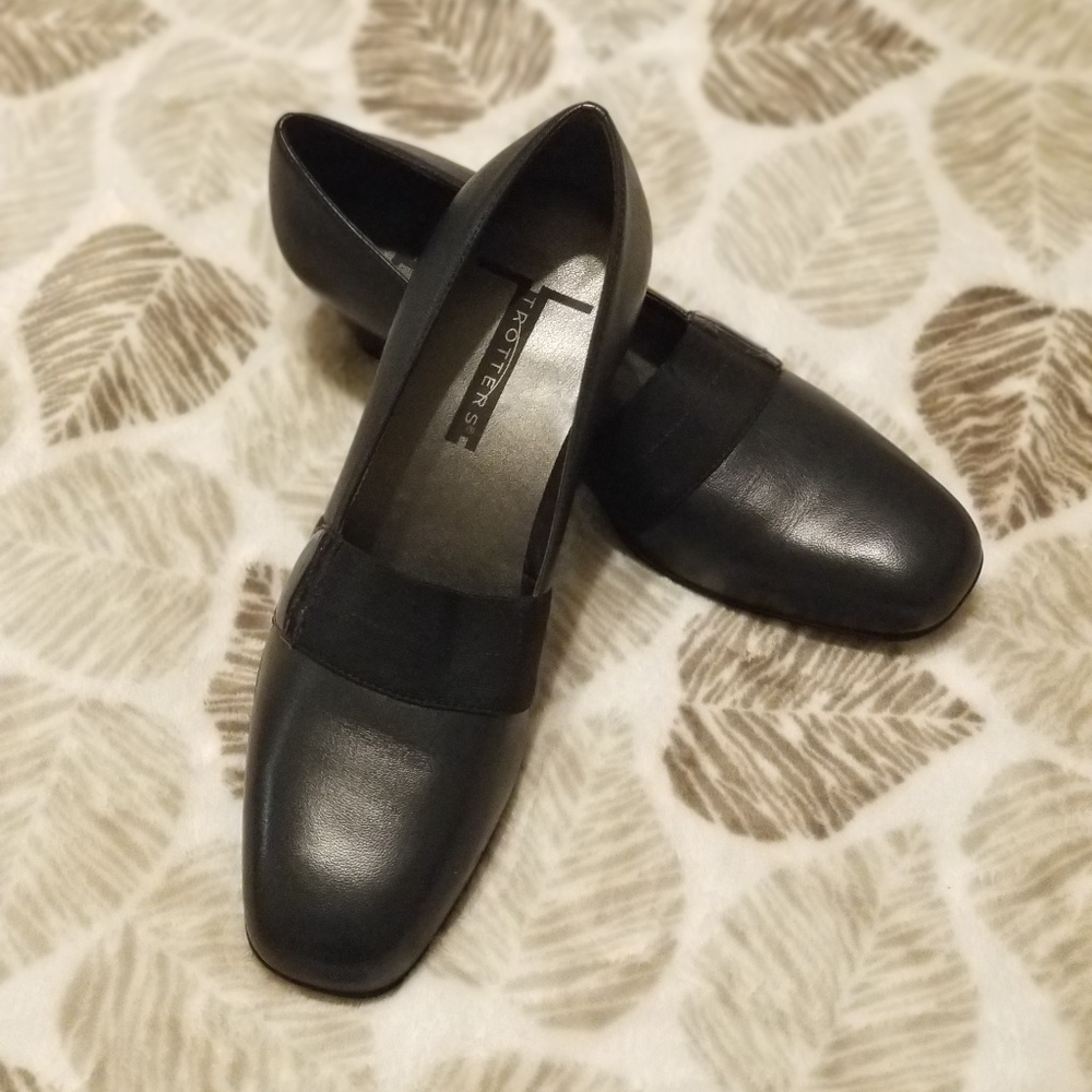 TROTTERS Beth Pump
